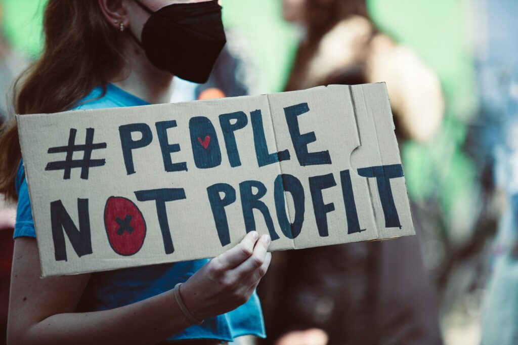 Front Page_Image 4
